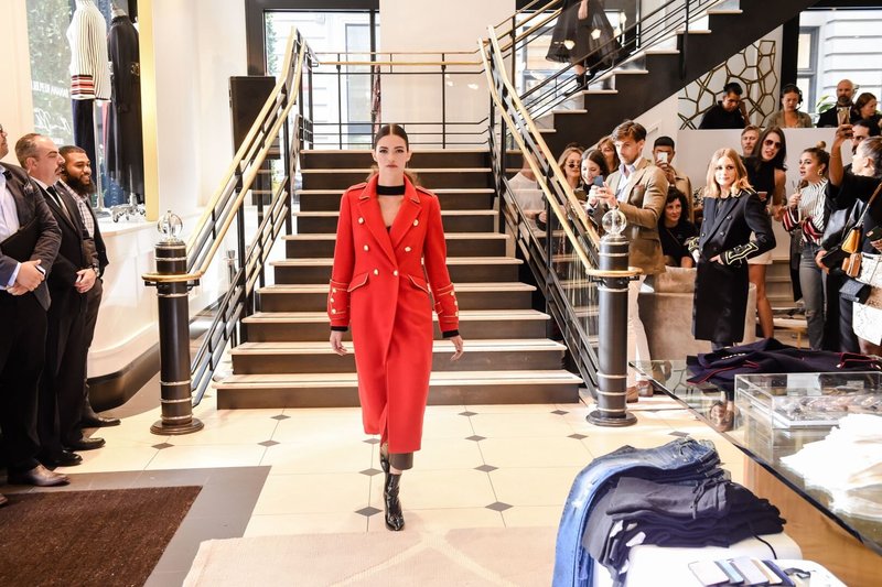 „Banana Republic x Olivia Palermo“ pavasaris–vasara'18 kolekcija