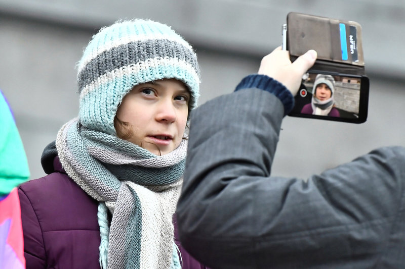 Greta Thunberg savo gimimo dieną švenčia proteste/„Scanpix“ nuotr.