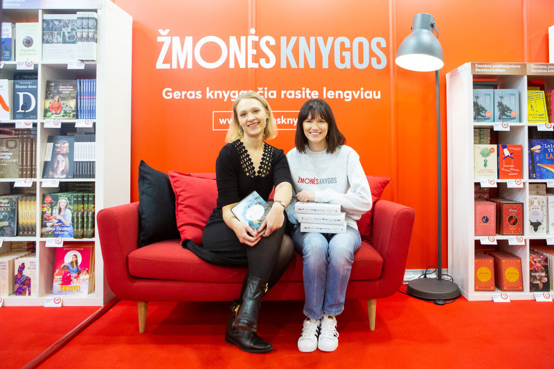 „ŽMONĖS Knygos“ Vilniaus knygų mugėje.