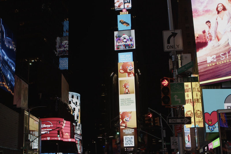 Rimvydo Černiausko žinutė Niujorko „Times square“ aikštėje