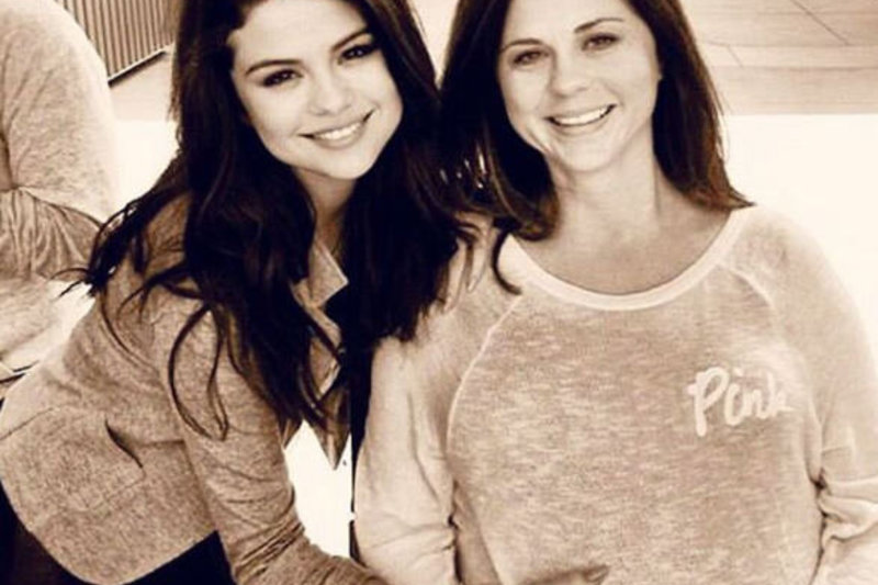 Selena Gomez su mama Mandy Teefey