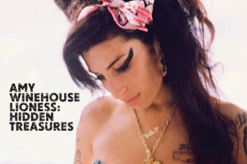 Po mirties išleisto Amy Winehouse albumo viršelio autorius – Bryanas Adamsas