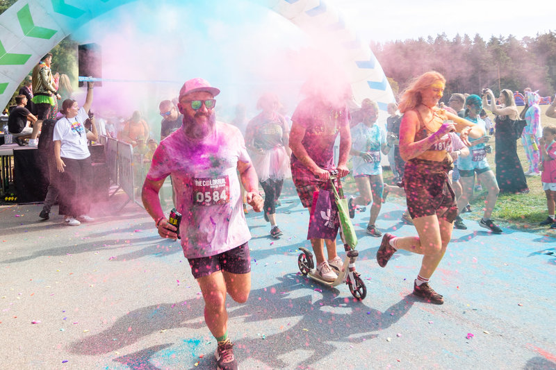 „The Color Run“ bėgimas Vingio parke