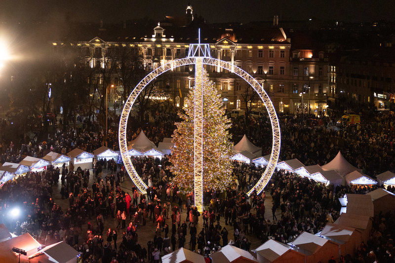 Vilniaus Kalėdų eglės įžiebimas Katedros aikštėje