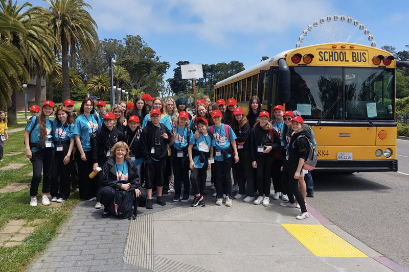 Vaikų choras „Ugnelė“ San Francisko įlankoje