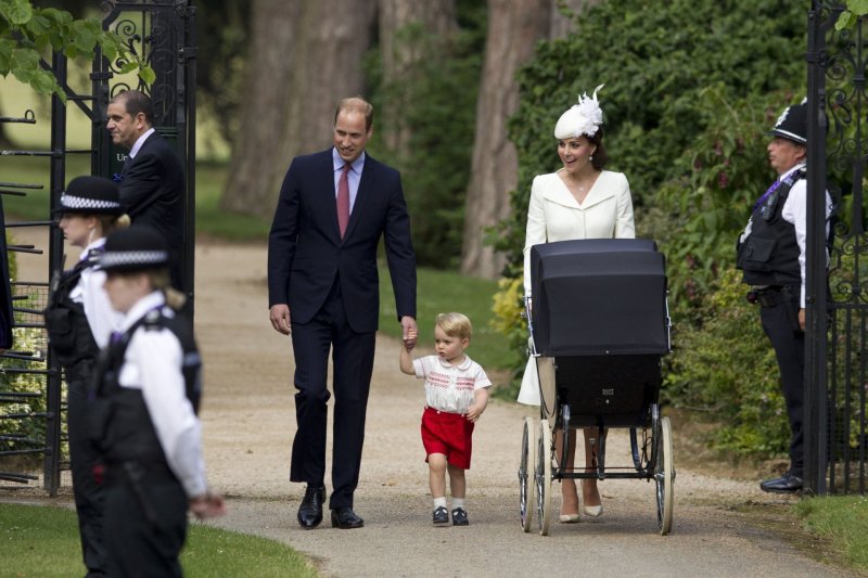 Princas Williamas ir Kembridžo hercogienė Catherine su vaikais