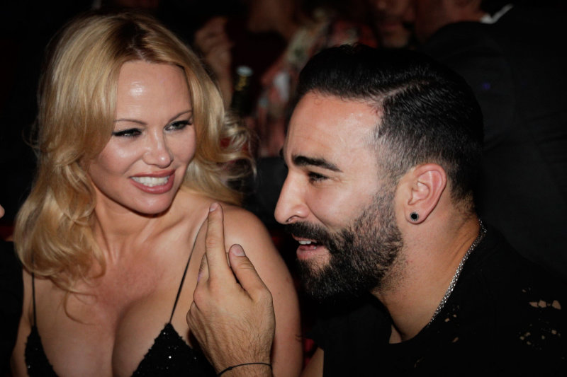 Pamela Anderson ir Adilas Rami / „Scanpix“ nuotr.