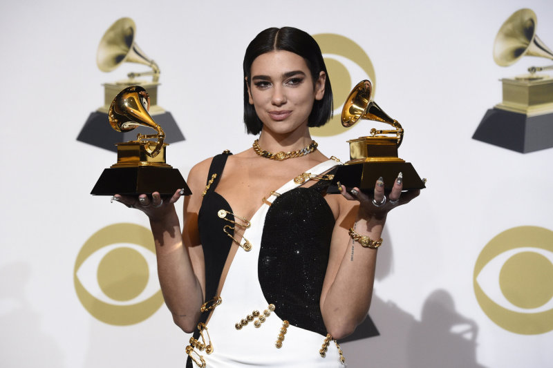 „Grammy“ įteikimo ceremonija dėl COVID-19 nukeliama į pavasarį