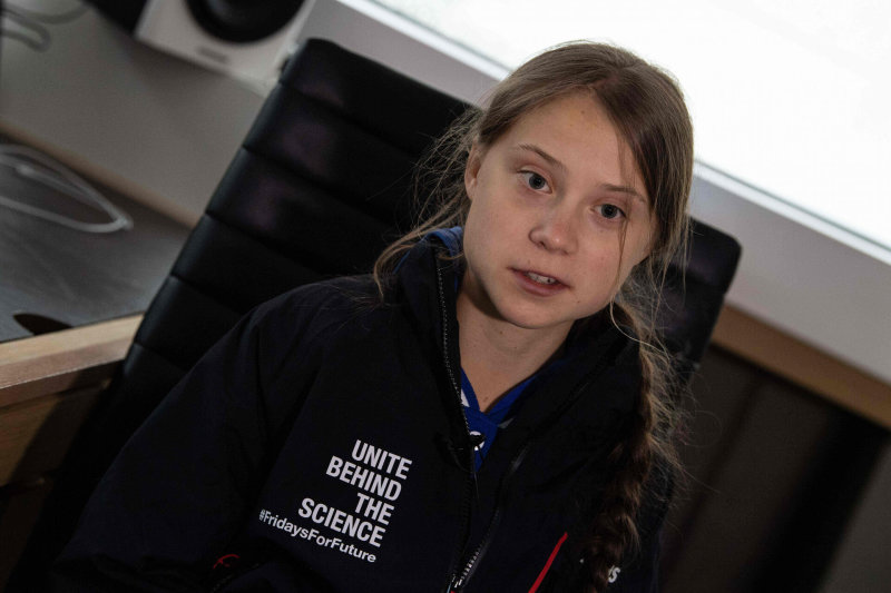 Jaunoji aktyvistė Greta Thunberg apdovanota tarptautine vaikų taikos premija