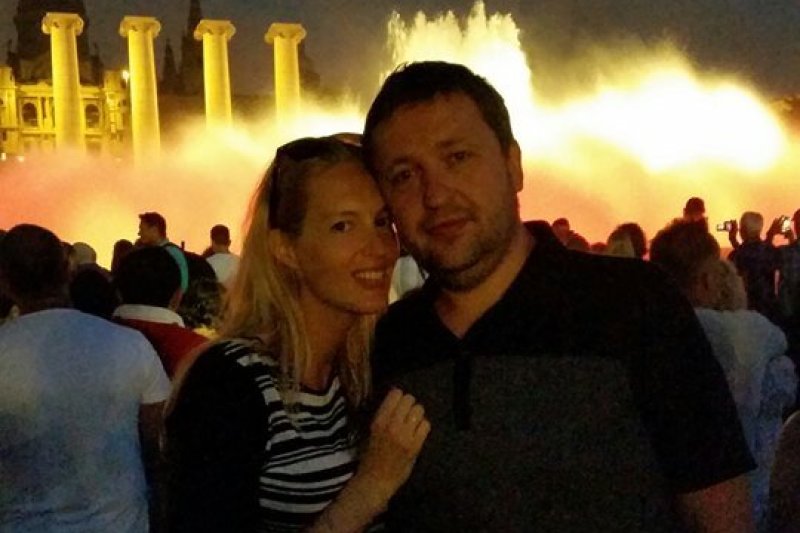 Jaunavedžiai Antanas ir Aistė Guogos medų kopinėja Barselonoje