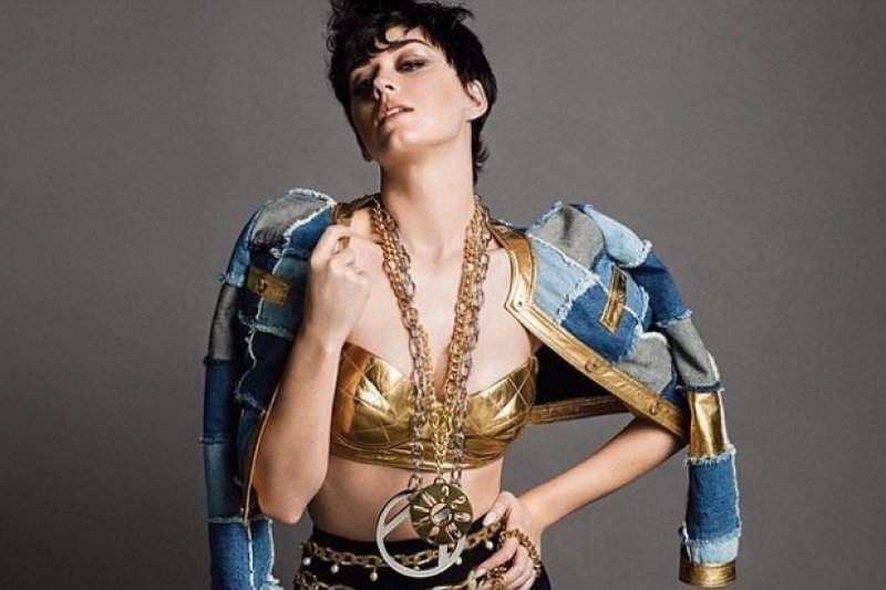 Katy Perry – naujas „Moschino“ veidas