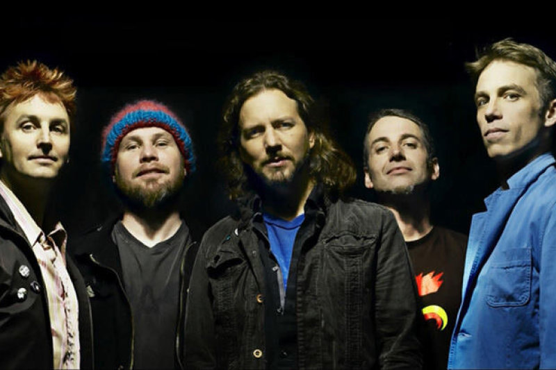 Naują „Pearl Jam“ dainą išgirsime romantinėje komedijoje „Ryžių karoliukai“