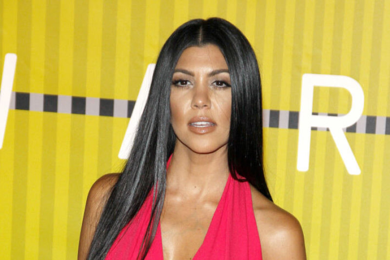 Kourtney Kardashian atostogomis mėgavosi kartu su 14 metų jaunesniu mylimuoju