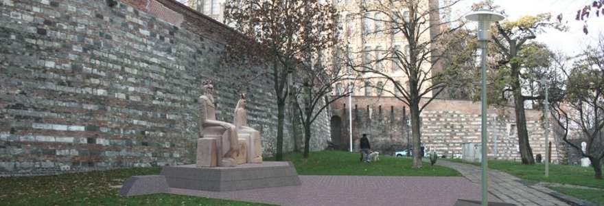 Taip atrodys Budapešte iškilsiantis paminklas diddžiajam kunigaikščiui Jogailai ir Jadvygai Anžu 