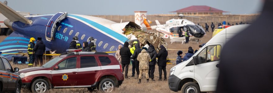 Bendrovės „Azerbaijan Airlines“ lėktuvo katastrofa / Isa Tazhenbayev / ZUMAPRESS.com