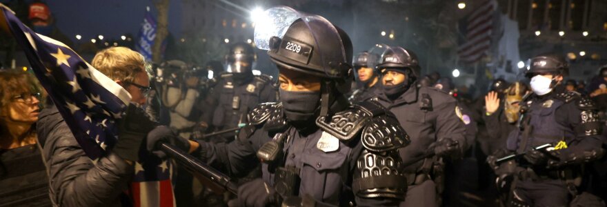 D.Trumpo &scaron;alininkų protestas