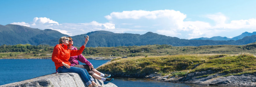 Moterys Norvegijoje darosi asmenukę