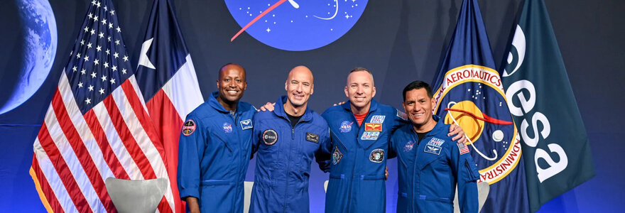 &bdquo;Artemis III&ldquo; astronautai