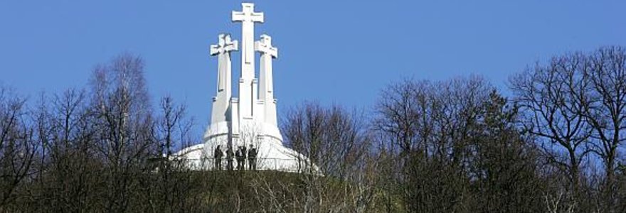 Kalnų parke kapaviečių nebuvo rasta.