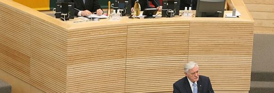 Prezidentas V.Adamkus Seimui pristatė A.Kubiliaus kandidatūrą.