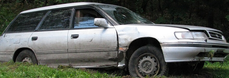 Automobilis SUBARU