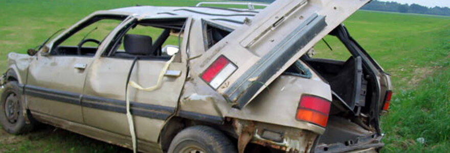 Automobilis &bdquo;Renault&ldquo; po avarijos