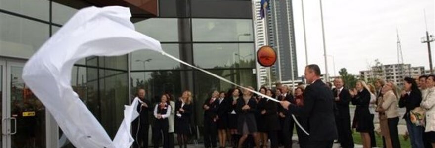 &bdquo;Hansabankas&ldquo; nuo &scaron;iol vadinasi  &bdquo;Swedbank&ldquo;.