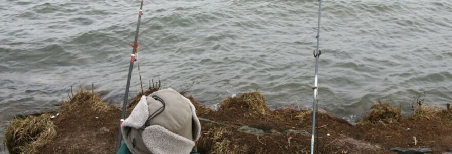 Pareigūnai akcijos &bdquo;La&scaron;i&scaron;a 2008&ldquo; metu tikrina ir žvejus mėgėjus, ir verslinės žūklės įmones.