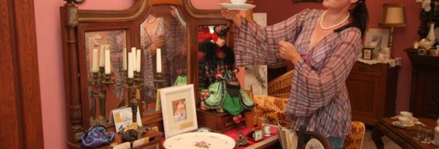 Antikvariato &bdquo;La Salette&ldquo; savininkė Lina Sakalauskienė 