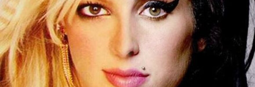 Britney vs Amy Winehouse