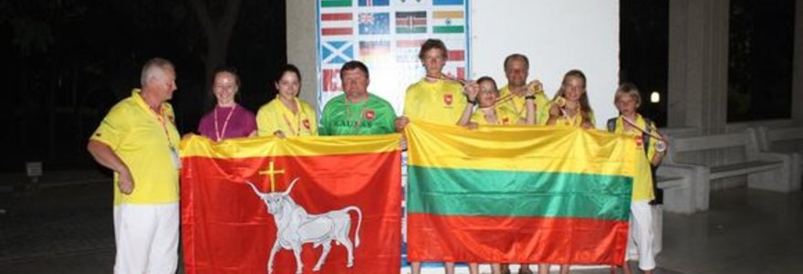 Lietuvai varžybose atstovavo Kauno buriavimo mokyklos „Bangpūtys" jaunieji buriuotojai.