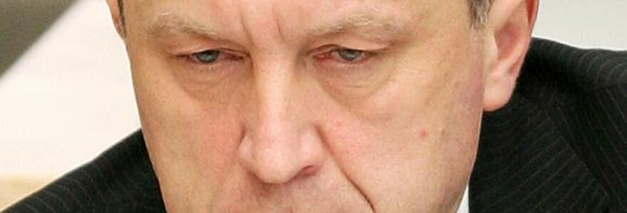 Prie&scaron; rinkimus Andrius Kubilius nekalbėjo nei apie PVM didinimą, nei apie lengvatų naikinimą, nei apie neįžvelgiamas krizės gelmes.