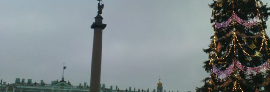 Sankt Peterburge žiemą šviesu būna vos kelias valandas