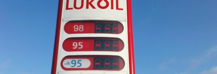 „Lukoil“ degalinė pritrūko benzino.