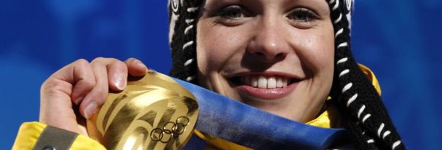 Magdalena Neuner auksą Vokietijai Vankuveryje pelnė moterų 10 km biatlono persekiojimo lenktynėse