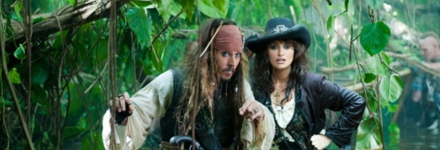 „Karibų jūros piratai: ant keistų bangų“ žvaigždės – Johnny Deppas ir Penelope Cruz.