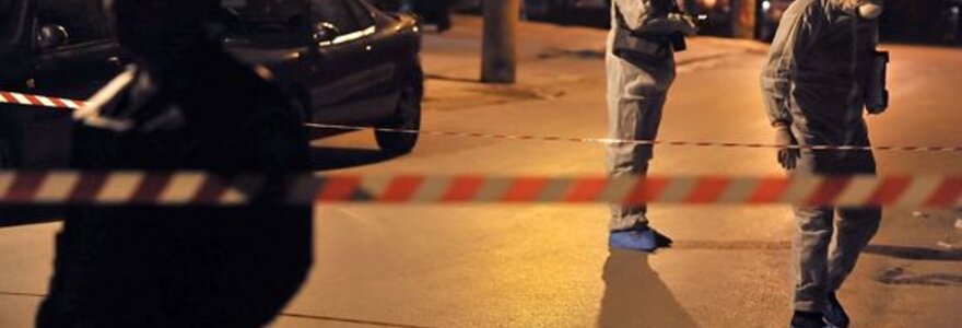 Ap&scaron;audė policininkus