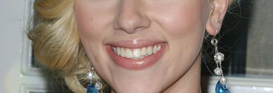 Foto naujienai: Scarlett Johansson neatvyko į premjerą Kanuose