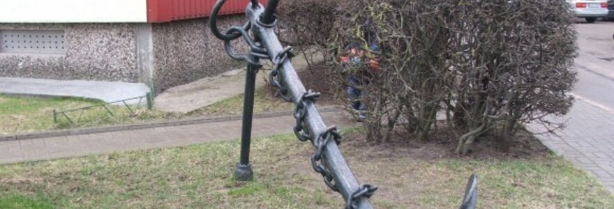 Klaipėdi&scaron;kių dovanotas inkaras įsikurs prie Baltojo tilto. 