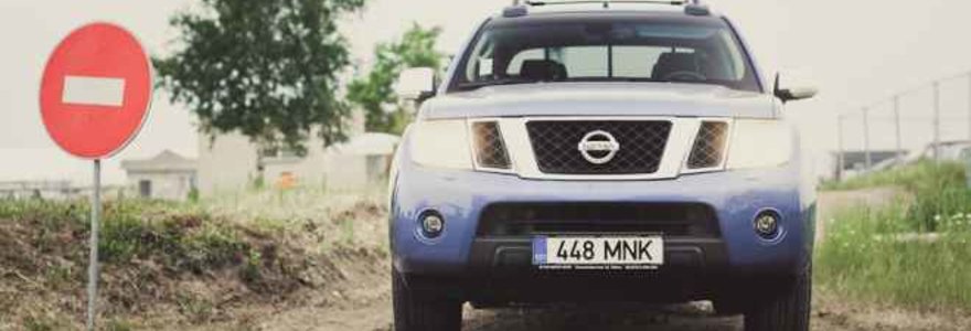 „Nissan Navara“ – nieko nebijantis