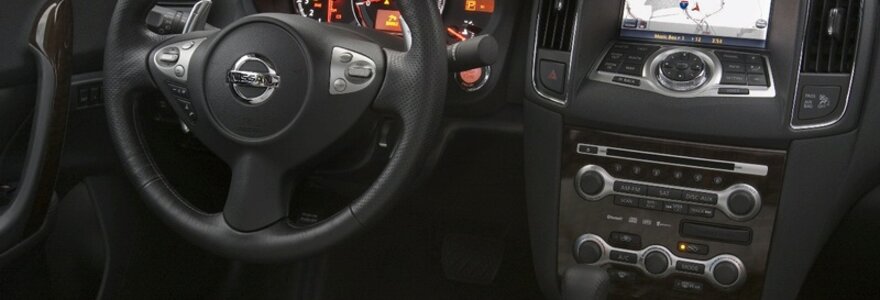 Pagamintas pirmasis naujos kartos &bdquo;Nissan Maxima&ldquo;