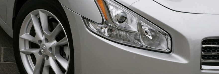 Pagamintas pirmasis naujos kartos &bdquo;Nissan Maxima&ldquo;