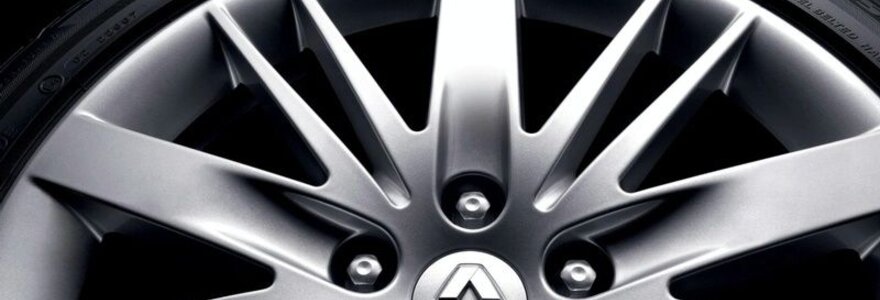 &bdquo;Renault Laguna GT&ldquo; &ndash; sporti&scaron;kas universalas