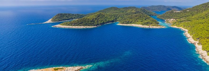 Nedidelei Kroatijai priklauso 1145 salos