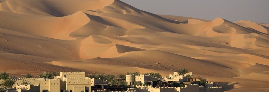 Miesto fragmentas Sacharos dykumoje