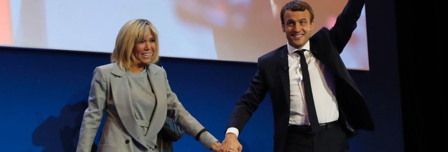 Emmanuelis Macron su žmona Brigitte Trogneux