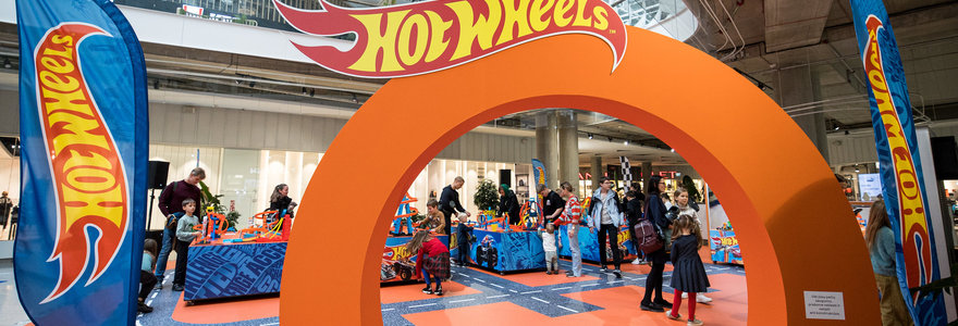 „Vilnius Outlet“ – nemokama „Hot Wheels“ žaidimų erdvė, kokios Lietuvoje dar nebuvo