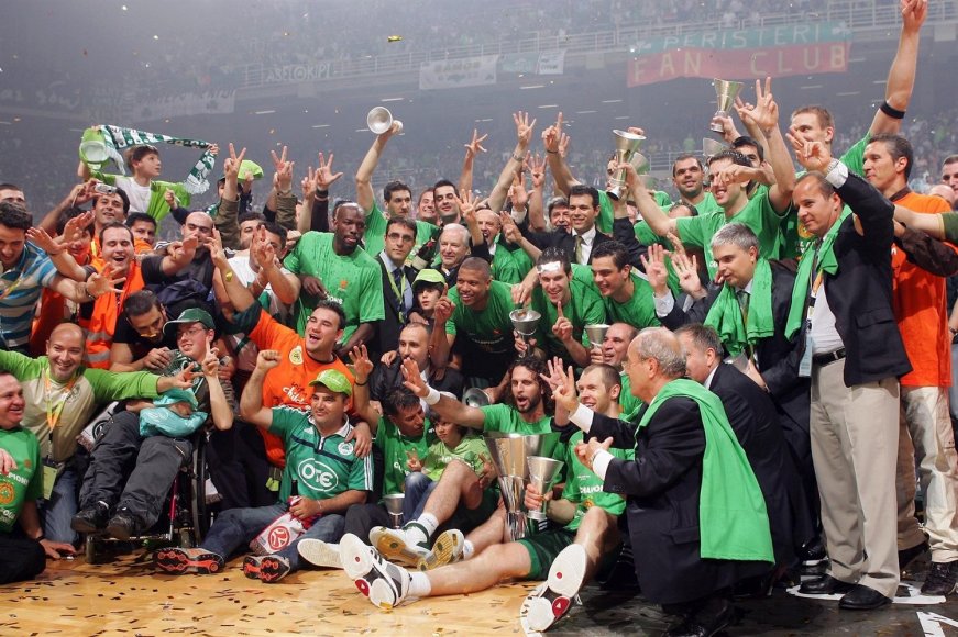 Euroleague.net nuotr./Ramūnas Šiškauskas, Robertas Javtokas ir „Panathinaikos“ triumfas 2007 m.