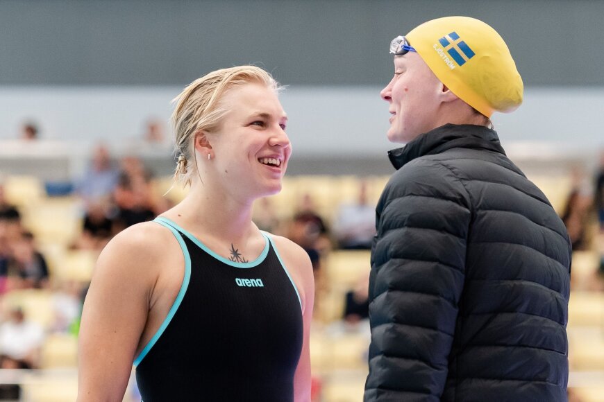 Vida Press nuotr./Sarah Sjostrom (dešinėje) ir Rūta Meilutytė