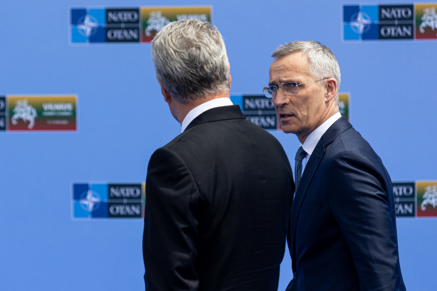Pauliaus Peleckio / BNS nuotr./Gitanas Nausėda susitiko su NATO Generaliniu Sekretoriumi Jensu Stoltenbergu